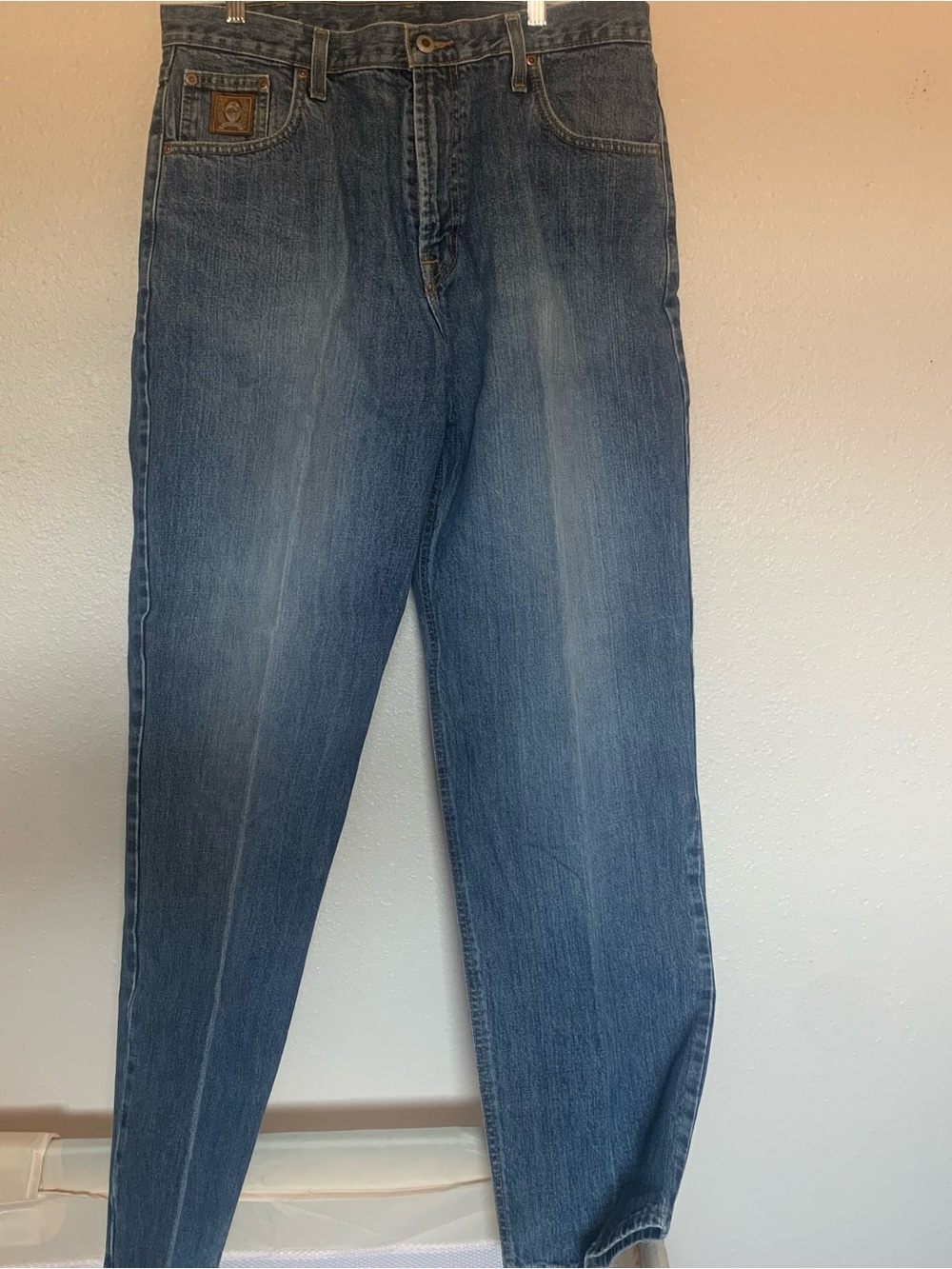 Cinch Men's Medium Blue Relaxed Straight Jeans